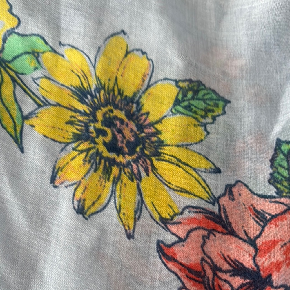 Floral Spring Scarf - Multicolor - Picture 4 of 5